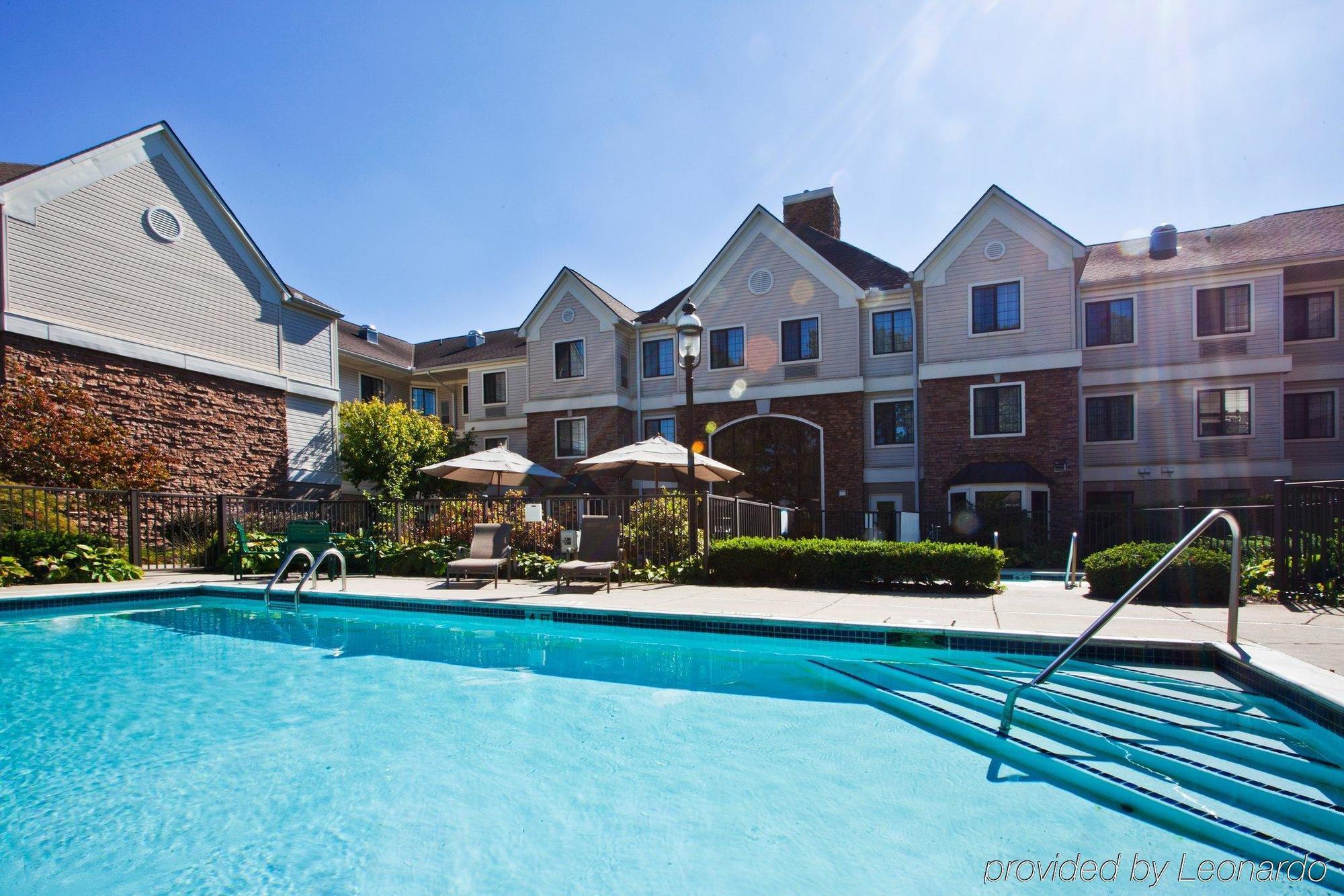 Staybridge Suites Detroit-Utica By Ihg Exterior photo
