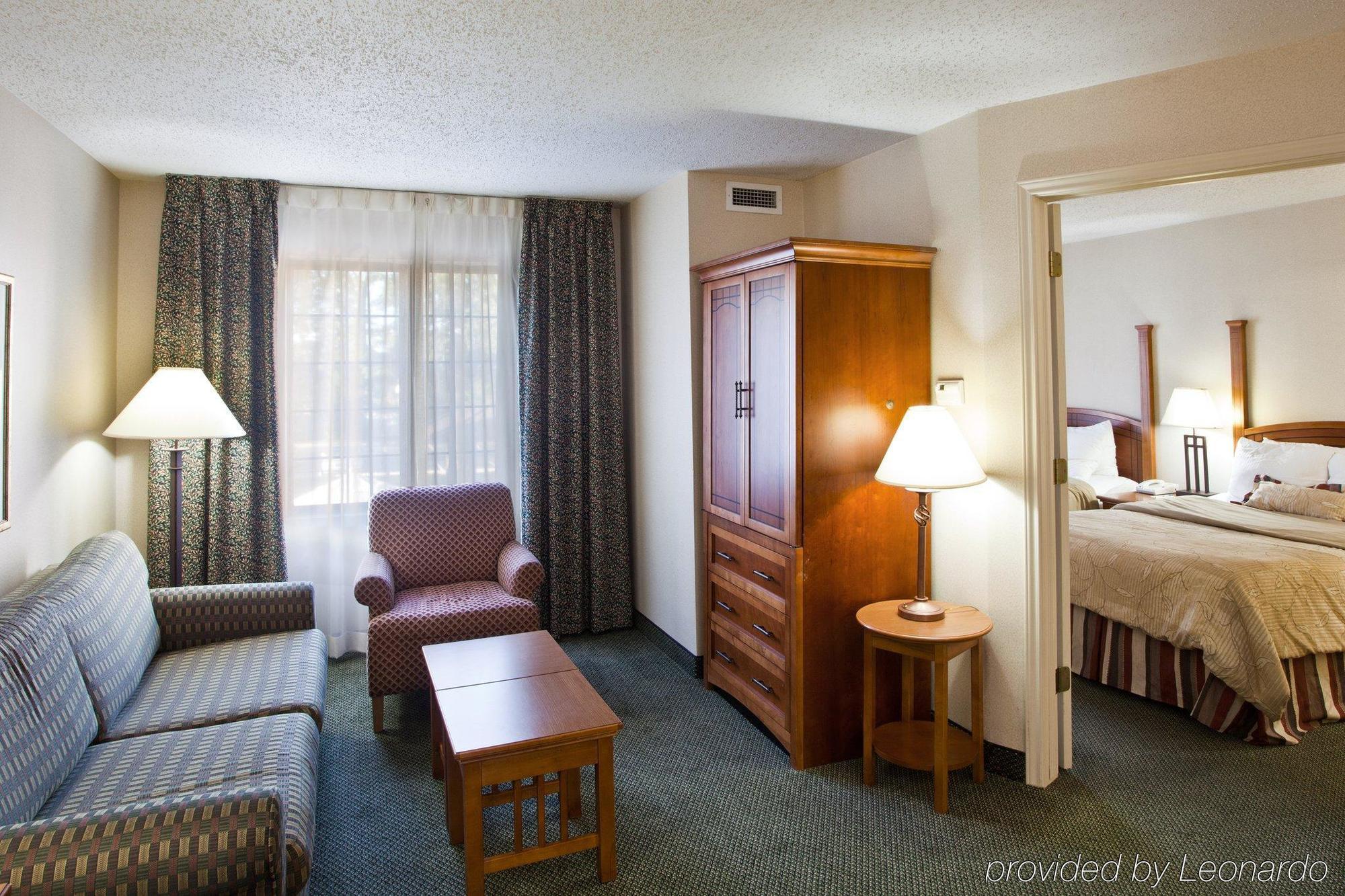 Staybridge Suites Detroit-Utica By Ihg Exterior photo