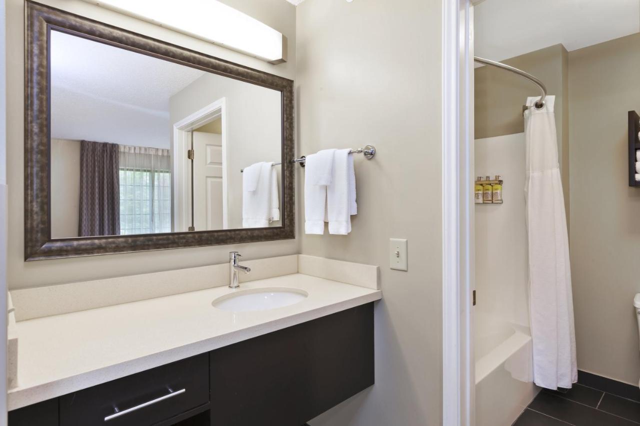 Staybridge Suites Detroit-Utica By Ihg Exterior photo