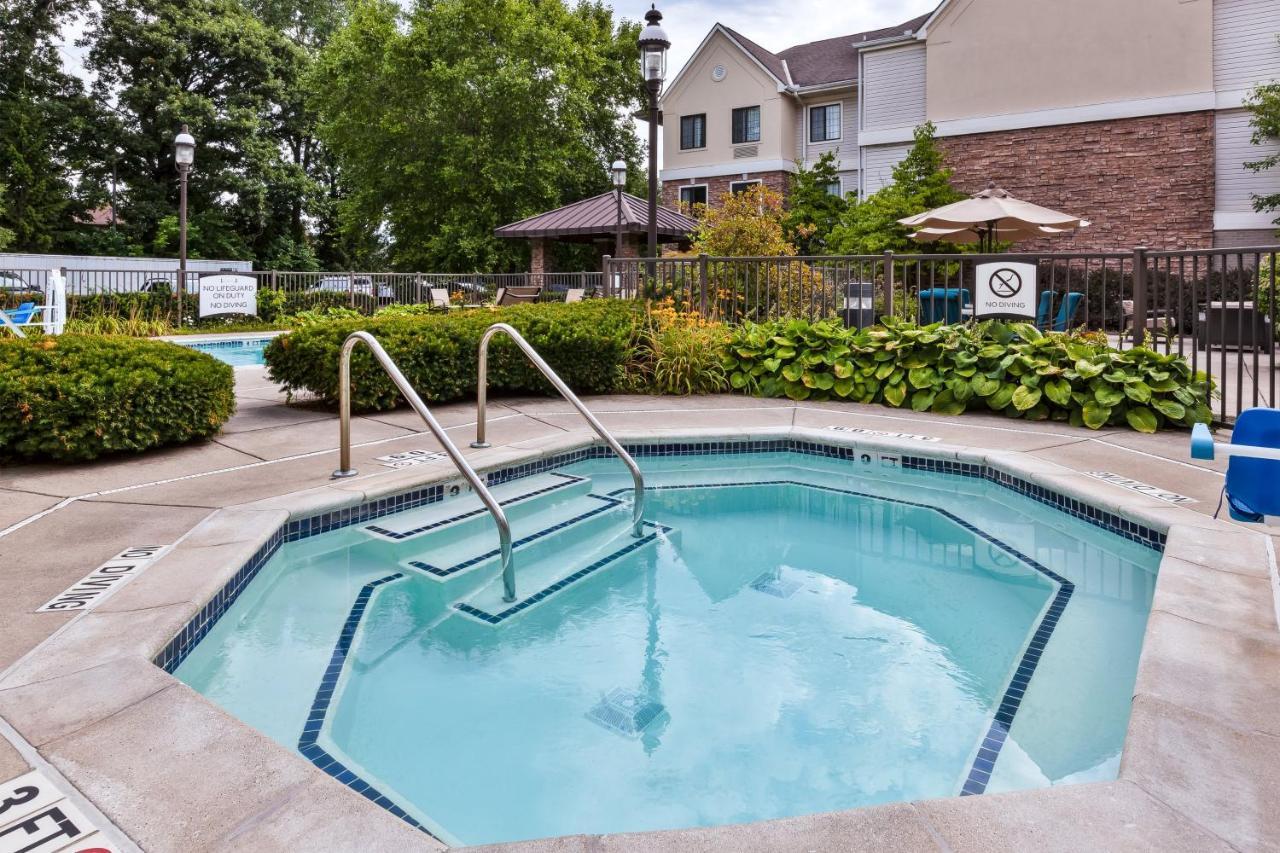 Staybridge Suites Detroit-Utica By Ihg Exterior photo