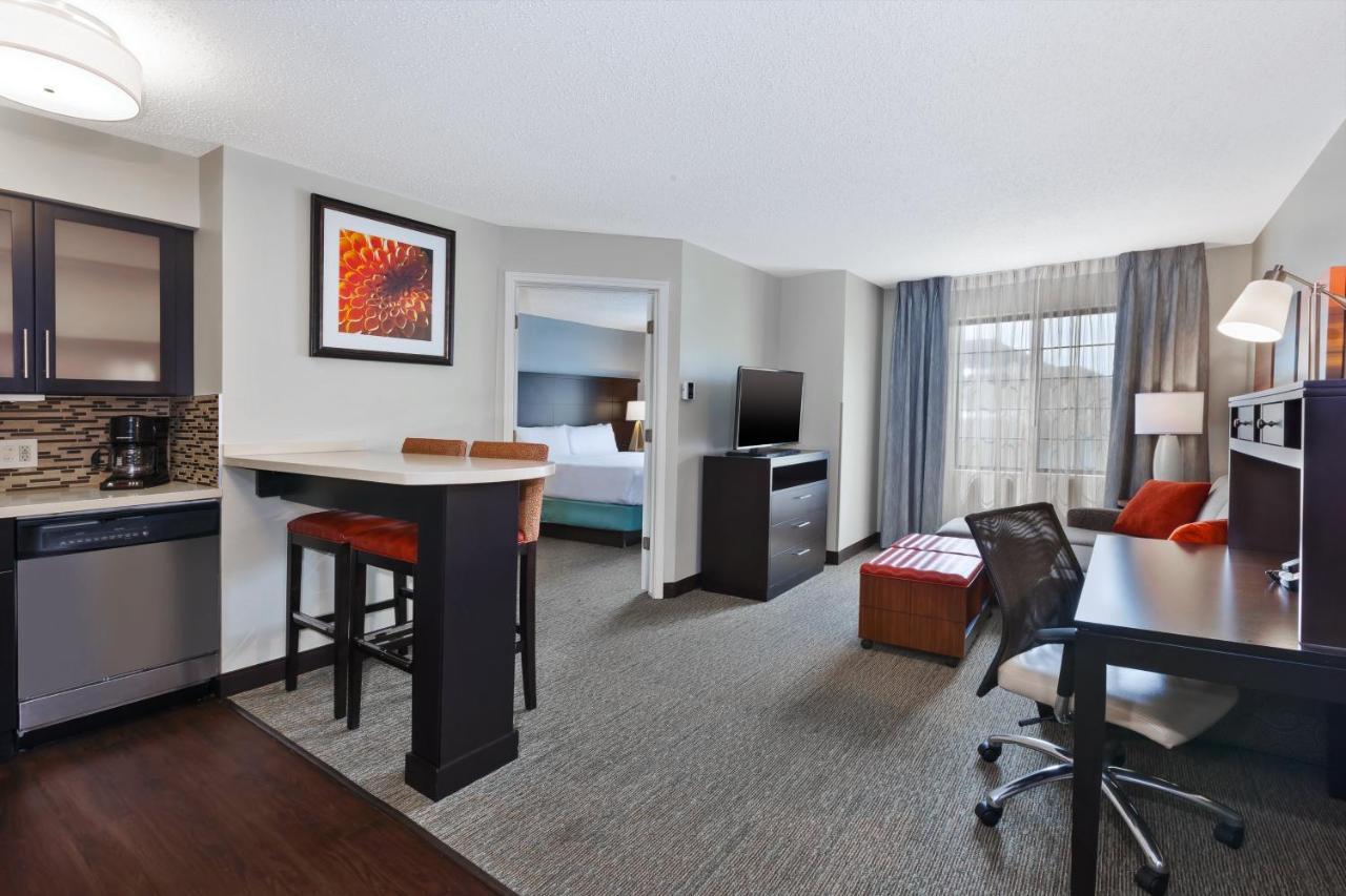 Staybridge Suites Detroit-Utica By Ihg Exterior photo